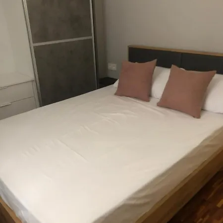 Aristos Apartment